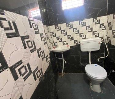 Ballabgarh Hotel | Hotel O Balaji, Guest House