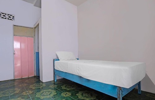Pangkalpinang Hotel | Hotel O City Kost Syariah