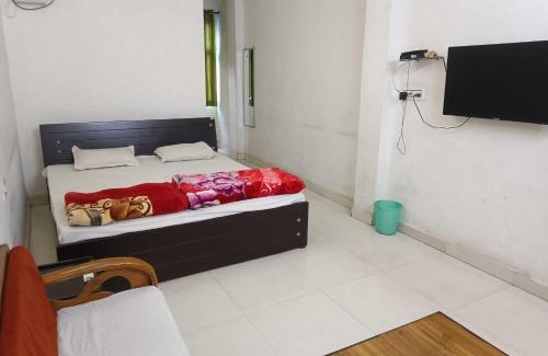 Bistupur Hotel | Hotel O Couples Hotel