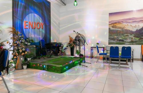 Tetebatu Hotel | Hotel O Enjoy Homestay & Cafe
