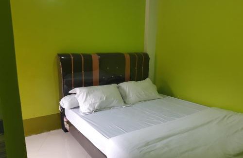 Deli Serdang Hotel | Hotel O Es Em Je Residence