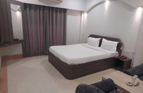 Navghar Hotel | Hotel O GN Motel