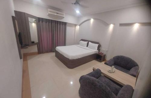 Navghar Hotel | Hotel O GN Motel