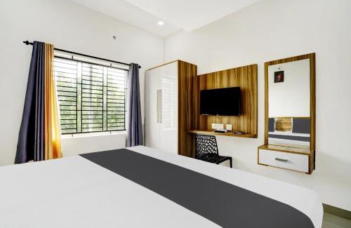 Parassinikadavu Hotel | Hotel O Grand Parassini
