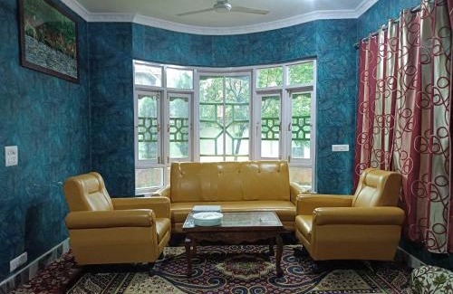 Brein Apartment | Hotel O Home Rose Petal