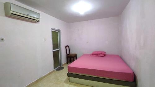 Kendari Hotel | Hotel O Homestay Aqsa
