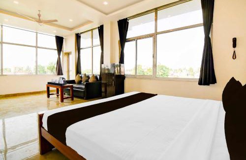 Shibpur Hotel | Hotel O Howrah Botanical Garden