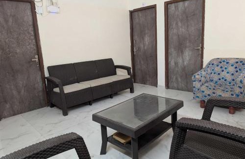Kolkata Hotel | Hotel O Howrah Railway Station