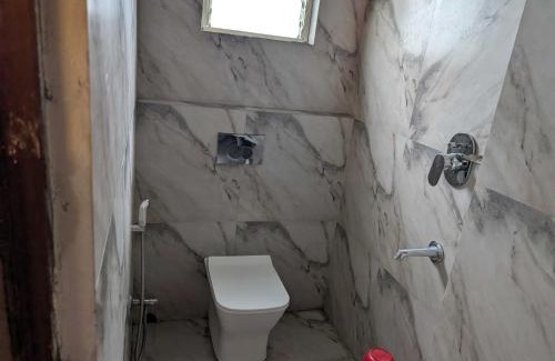 Kolkata Hotel | Hotel O Howrah Railway Station