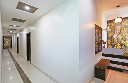 Sikandra Hotel | Hotel O KN Plaza Billoch Pura Railway Station
