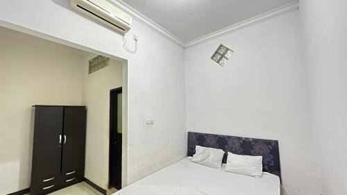 Makassar Hotel | Hotel O Kost Biru