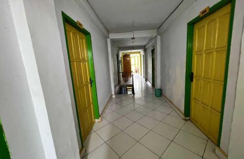 Tetebatu Hotel | Hotel O Kost Gowa Near Gowa