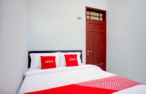 Medan Hotel | Hotel O Krakatau Near Universitas Muhammadiya Sumatra Utara (UMSU)