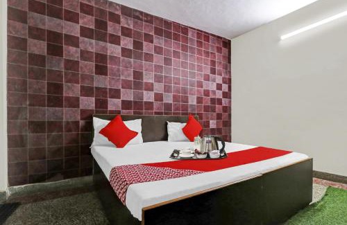 Nizamuddin East Hotel | Hotel O Lion Home Stay