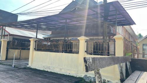 Kalimantan Hotel | Hotel O Losmen Griya Mulia Katingan Kuala