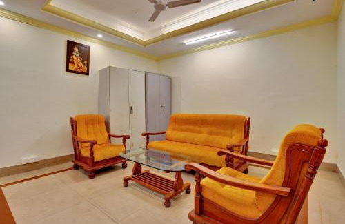 University of Kerala Senate House Campus Hotel | Hotel O MAJESTIC INN
