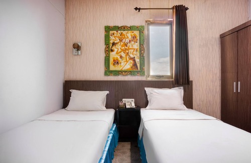 Makassar Hotel | Hotel O Makassar near Losari Beach formerly Ocean View Hotel