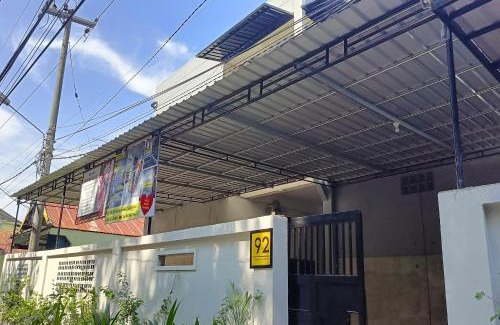 Somba Opu Hotel | Hotel O Melros Place Homestay
