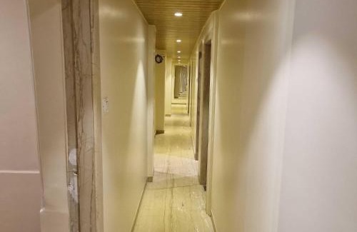 Bhayandar East Hotel | Hotel O Om Sai Guest house