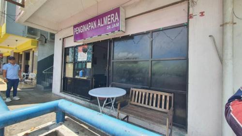 Inanam Hotel | Hotel O Penginapan Almera