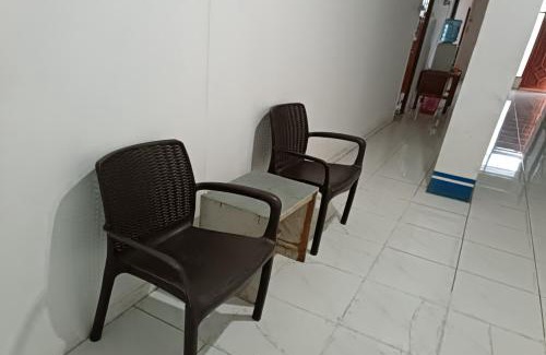 Kalimantan Hotel | Hotel O Penginapan Laras PaminggirNearPesona Alam Seafood Pink Mira