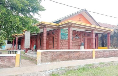 Sawarna Hotel | Hotel O Penginapan Putri Asih Sawarna