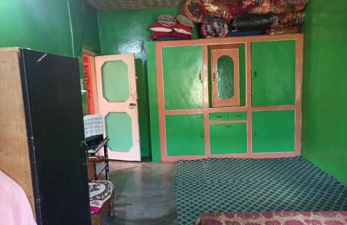 Jammu Apartment | Hotel O POP Owais Homestay
