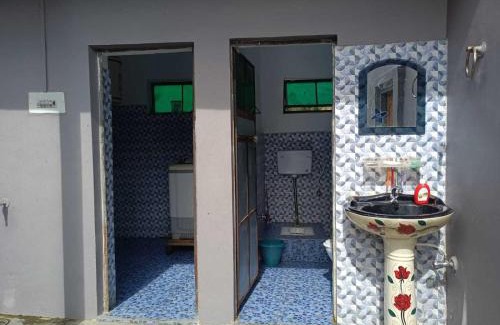 Jammu Apartment | Hotel O POP Owais Homestay