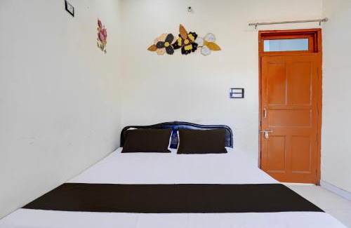 Khurja Hotel | Hotel O Raja Hotel