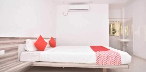 Alandi Hotel | Hotel O Ramesh Inn