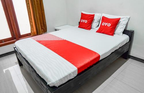 Siwalankerto Hotel | Hotel O Regina Homestay Syariah