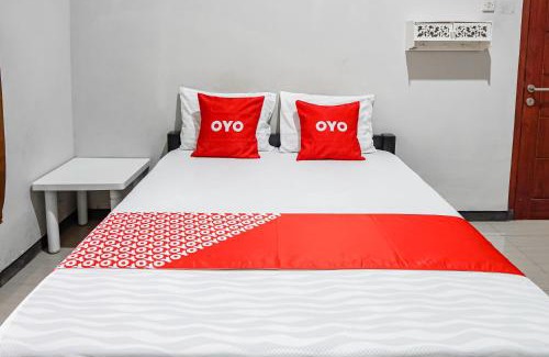 Siwalankerto Hotel | Hotel O Regina Homestay Syariah