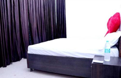 Hapur Hotel | Hotel O Royal Inn Hotel
