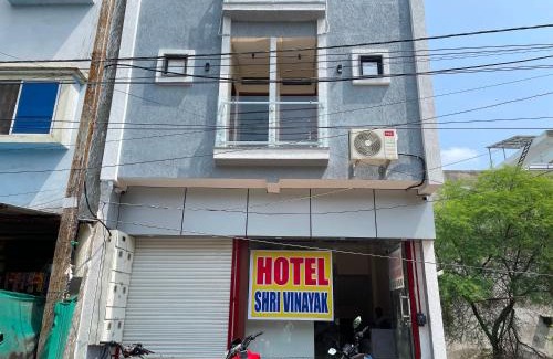Kolar Road Hotel | Hotel O Shri Vinayak