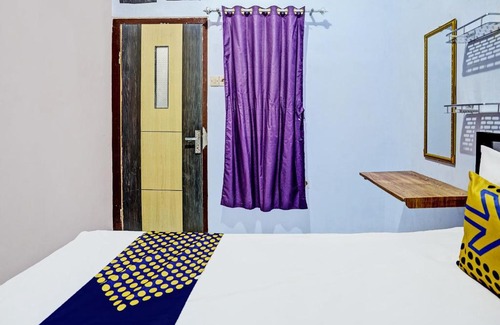Banyuwangi Hotel | Hotel O Sobat Ijen HomestayNearSungai Prengsengan