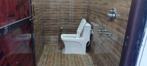 Kanpur Dehat District Hotel | Hotel O Star Valley Hotel and Lawn