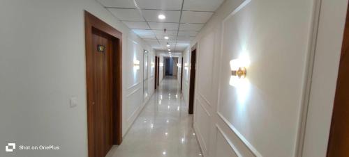 Meerut Hotel | Hotel O Subharti University Formerly Hotel Club 9