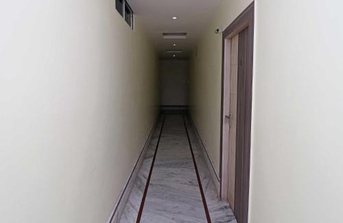 Rampur Hat Hotel | Hotel O Taj Palace