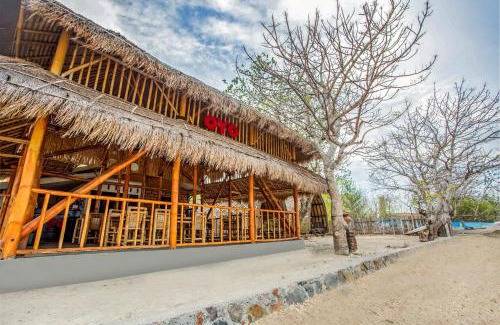 Jerowaru Hotel | Hotel O Telone Bungalow