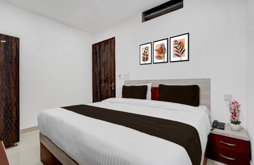 Farrukhabad Hotel | Hotel O The King Heaven