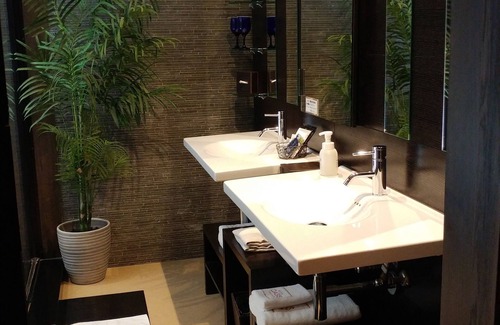 Saijo Hotel | HOTEL OASIS - Adults Only