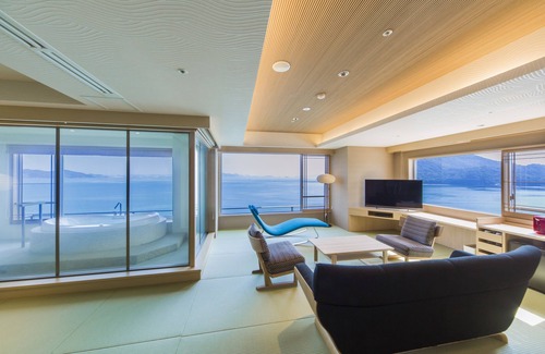 Tomonoura Onsen House | Hotel Ofutei