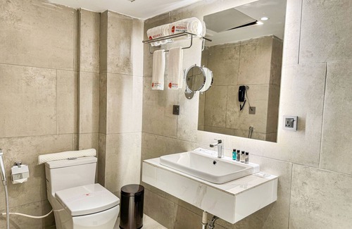 Banani Hotel | Hotel omni residency Baridhara
