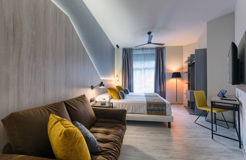 La Marina Hotel | Hotel Onyarbi