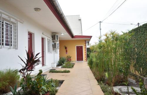 Port Gentil Hotel | Hotel Ophelia Lodge