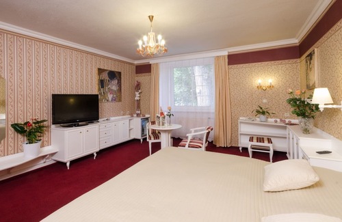 Nymburk Hotel | Hotel Ostrov