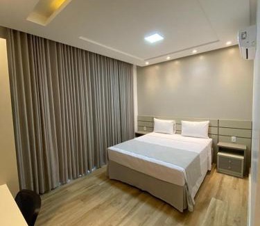 Sebastiao Lopes da Silva Hotel | Hotel Pé de Serra