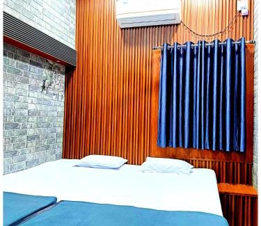 Bhubaneshwar Apartment | Hotel P-V-R Near Railway Station 300 meters only