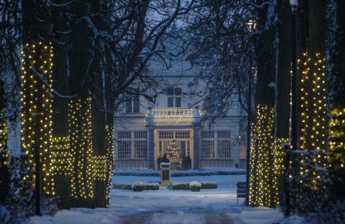 Turzno Hotel | Hotel Pałac Romantyczny