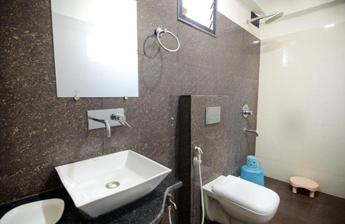 Marhi Hotel | Hotel Pal Residency